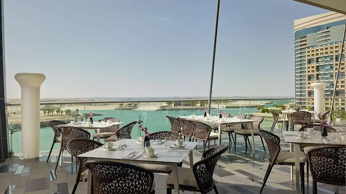 Grand Hyatt Abu Dhabi Hotel & Residences Emirates Pearl